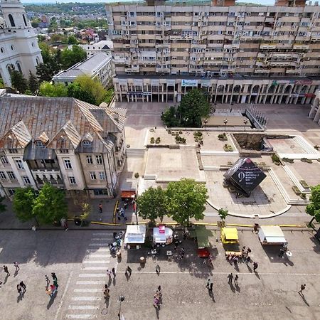 Appartement Panoramic Penthouse In The Heart Of Iasi Extérieur photo